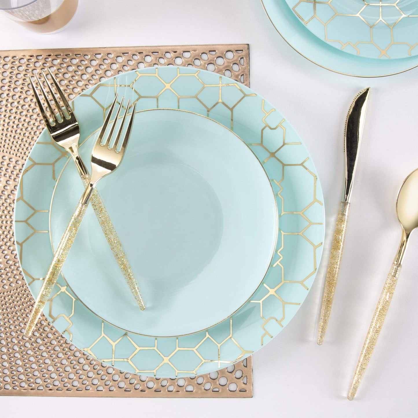 Round Mint • Gold Plastic Plates | 10 Pack